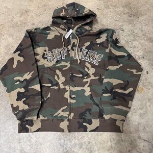 Supreme | Jackets & Coats | Supreme Croc Faux Fur Overcoat Ss23